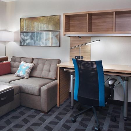 Towneplace Suites By Marriottdetroit Canton Exterior photo